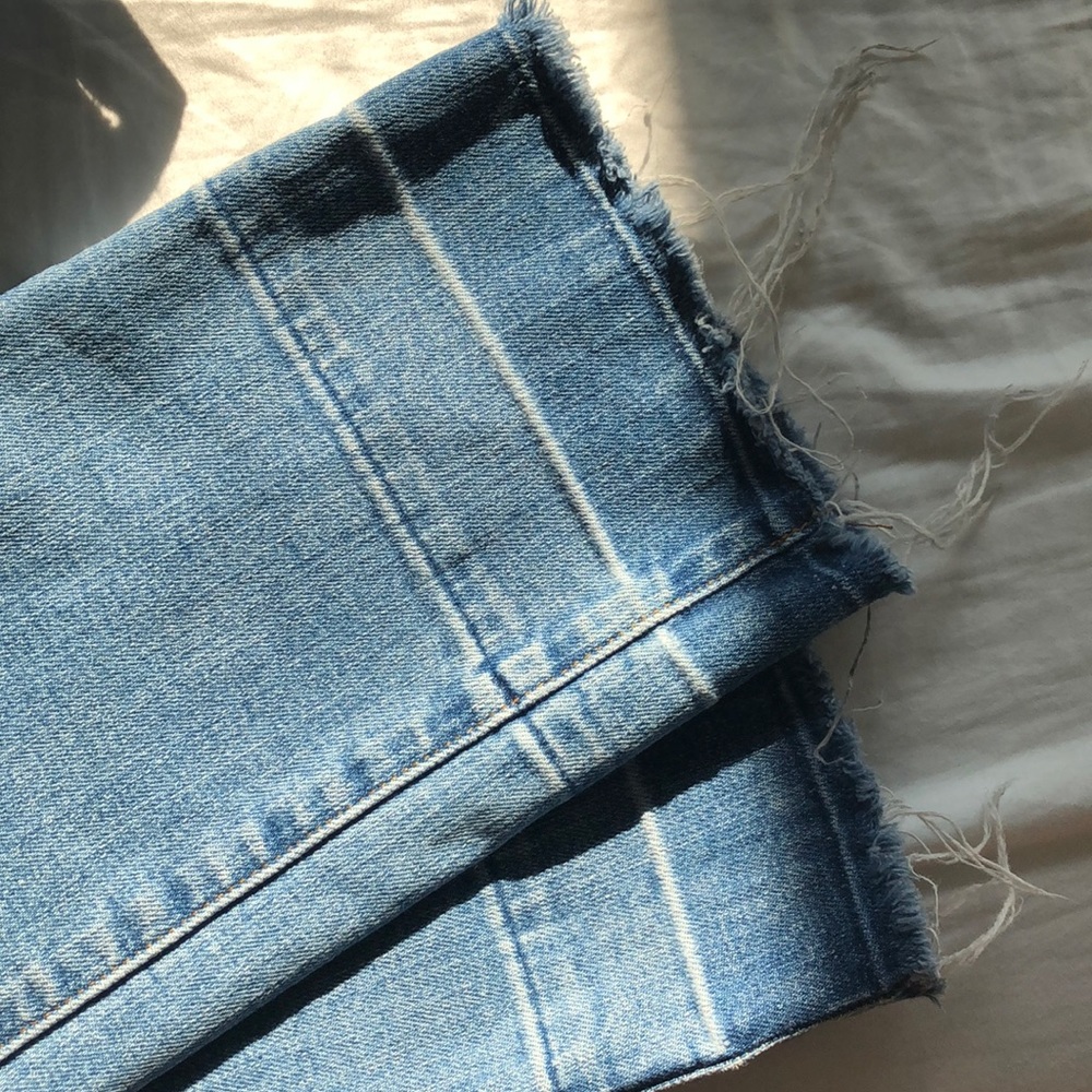 7 for all Mankind Edie high waist jeans. 💕 - Picture 2 of 7